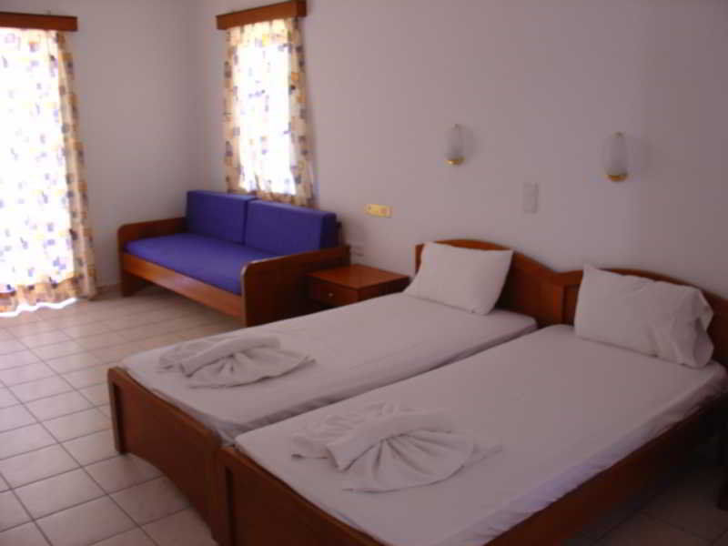 Agia Marina Dias Hotel Apartments المظهر الخارجي الصورة