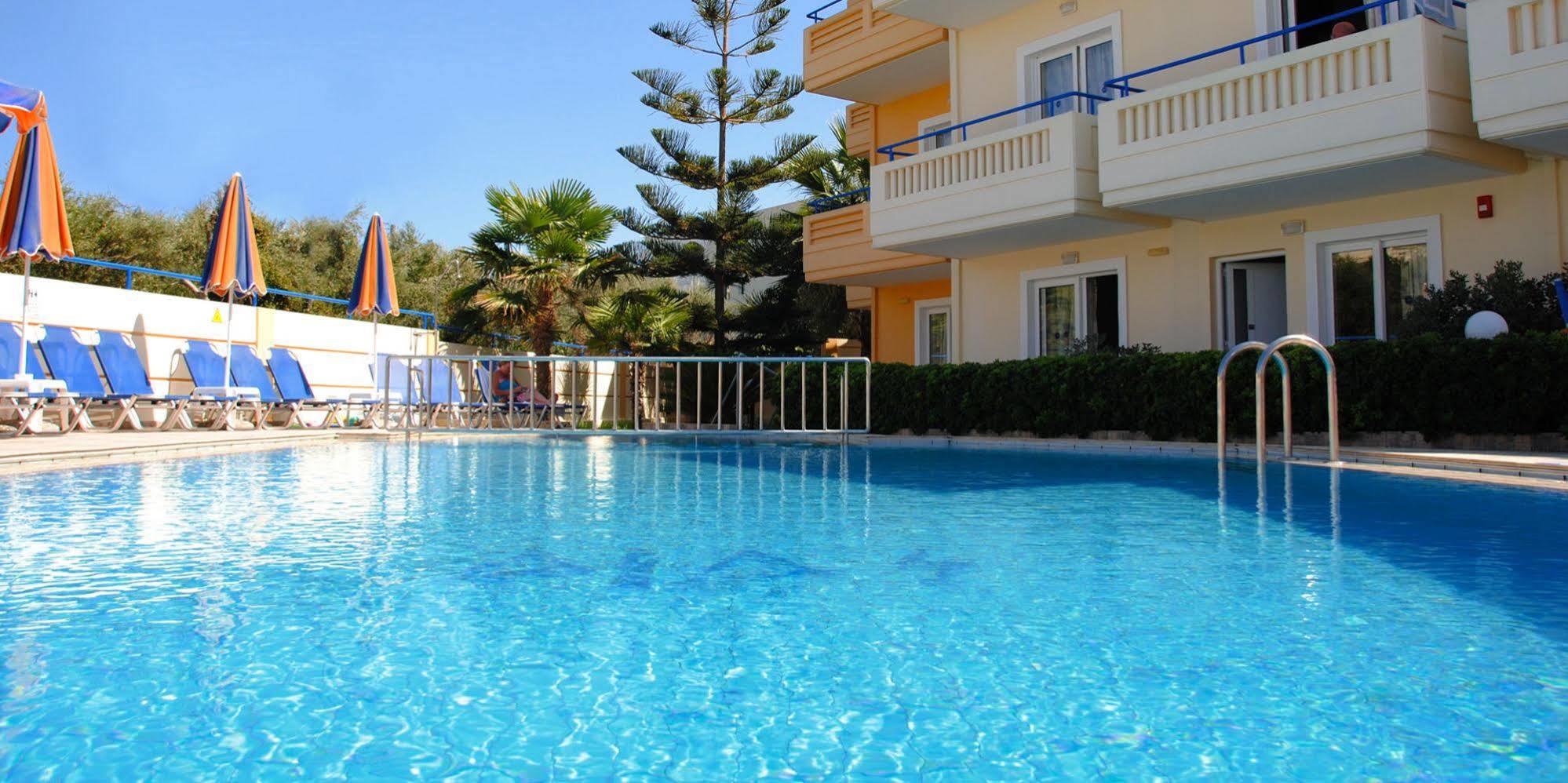 Agia Marina Dias Hotel Apartments المظهر الخارجي الصورة